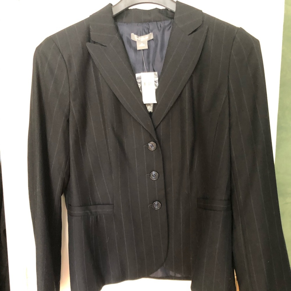 Ann Taylor suit jacket- size 14 NWT!